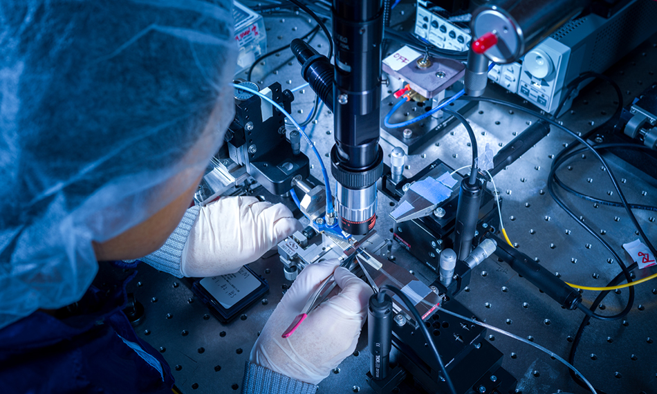 Coherent 高意收发器研发实验室