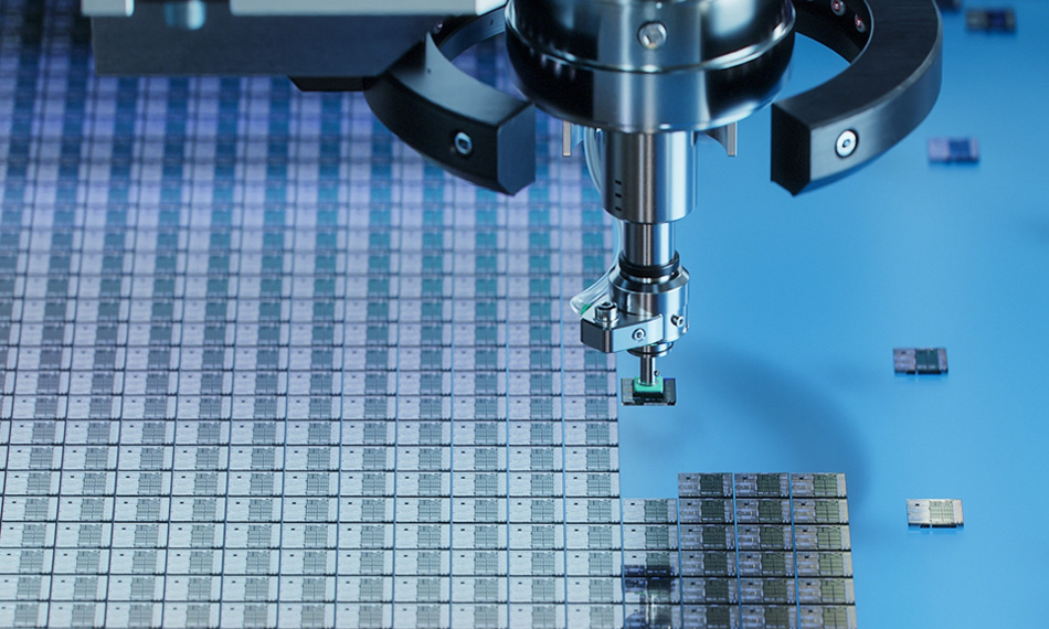 유리 드릴링 및 절단